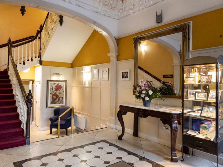 Cahir House Hotel | TIPPERARY | 1